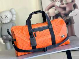 Picture of Louis Vuitton Mens Bags _SKUfw181469445fw